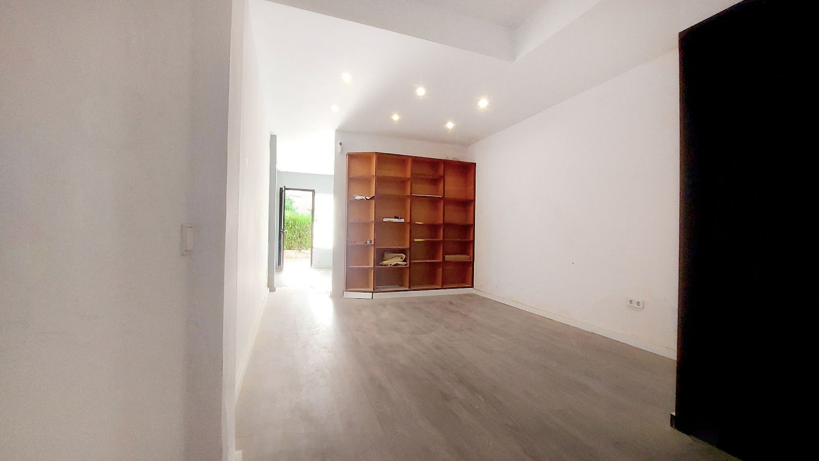Local en venda en  Palma de Mallorca amb Parquet i Alarma