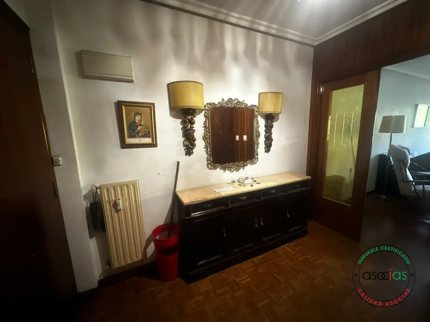Wohnung zum Verkauf in Langreo mit Heizung, Abstellraum und Balkon