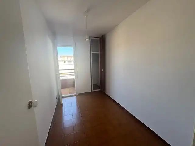 Habitación de Piso en venta en El Masnou con Aire acondicionado, Calefacción y Terraza