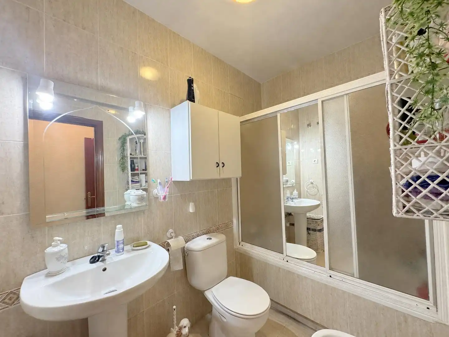 Baño de Casa o chalet en venta en Herradón de Pinares con Calefacción, Jardín privado y Piscina