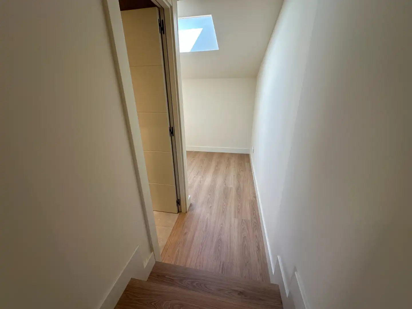 Neubau-Penthouse mit Terrasse zum Verkauf in Avinguda de Catalunya 55, imagen 17