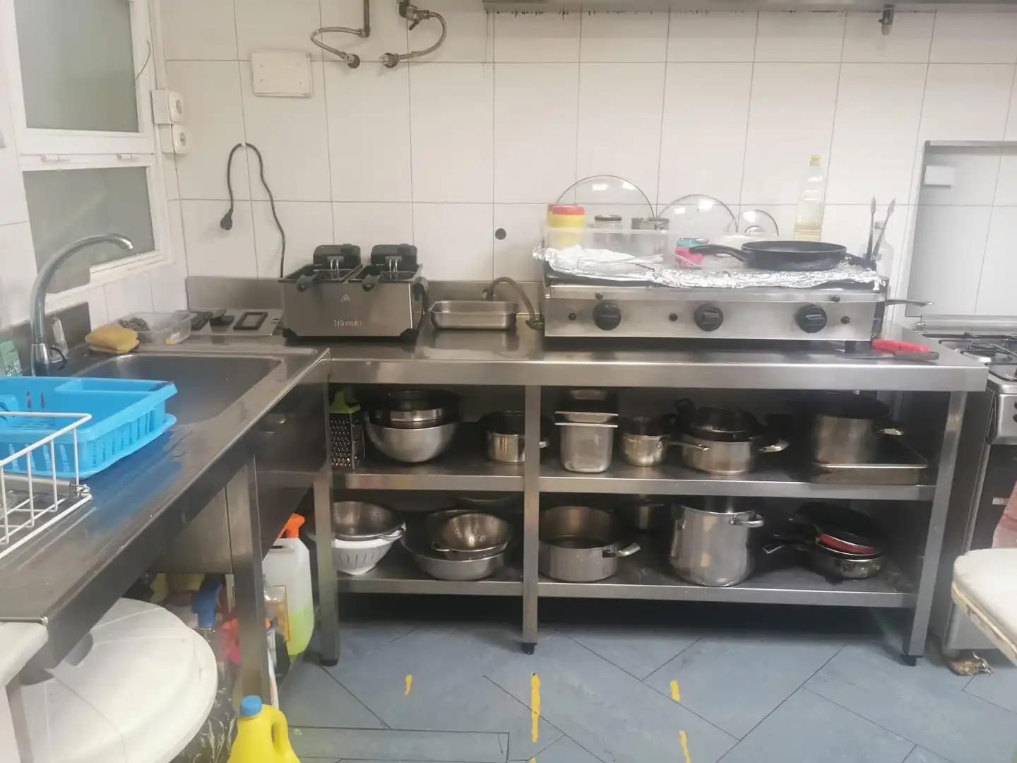 Cuina de Local en traspas en Vera