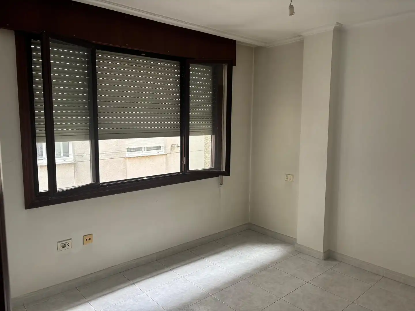 Flat with terrace for sale in Rúa Luis Calvo, imagen 13