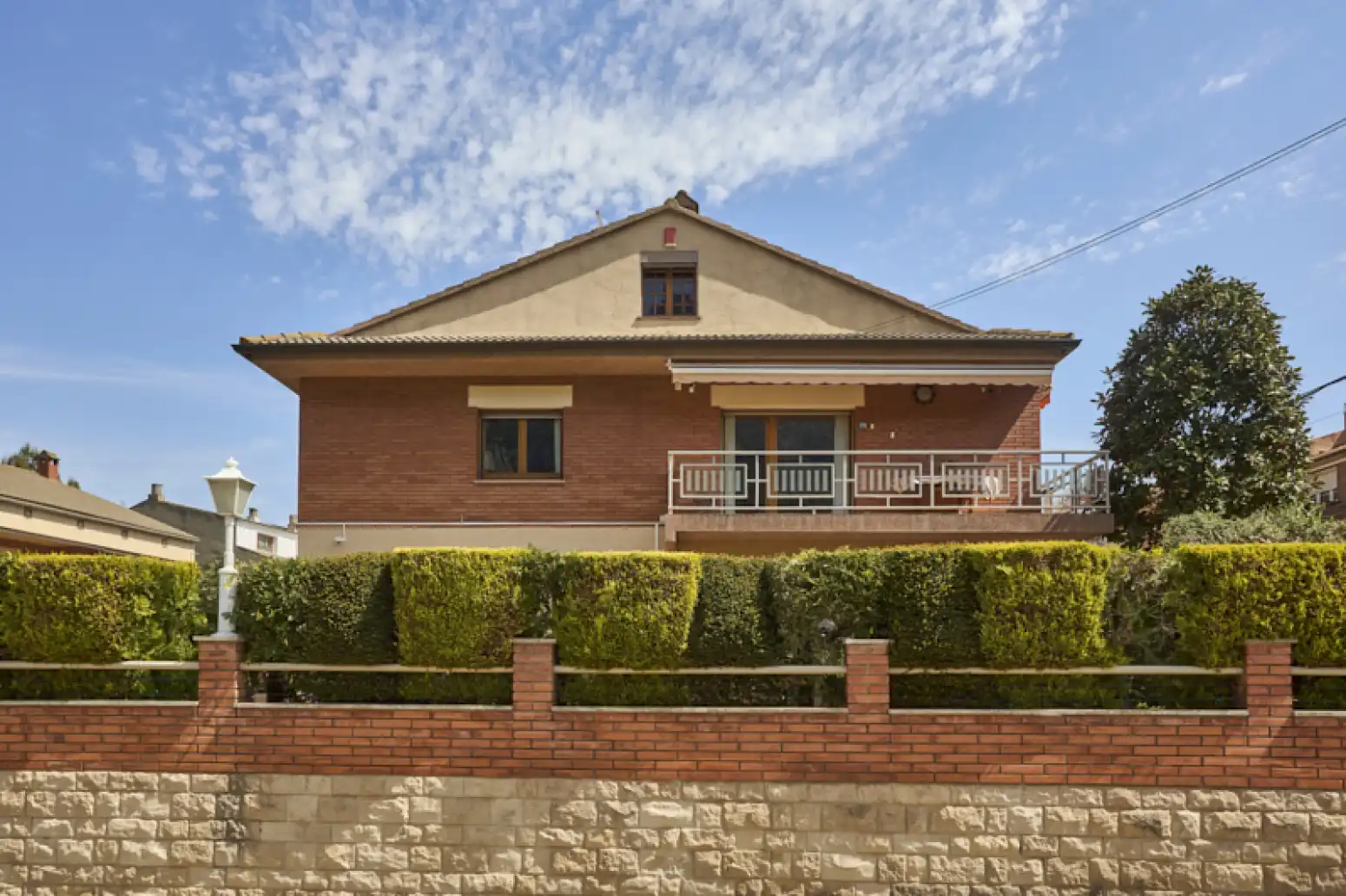 Vista exterior de Casa o chalet en venta en Monistrol de Montserrat con Aire acondicionado, Calefacción y Jardín privado