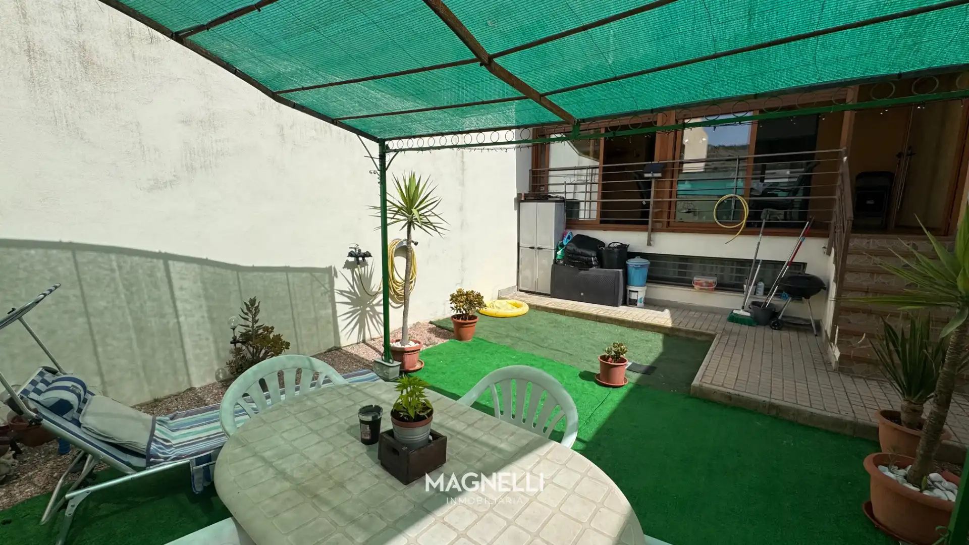 Terraza de Casa adosada en venta en Elda con Jardín privado, Amueblado y Balcón