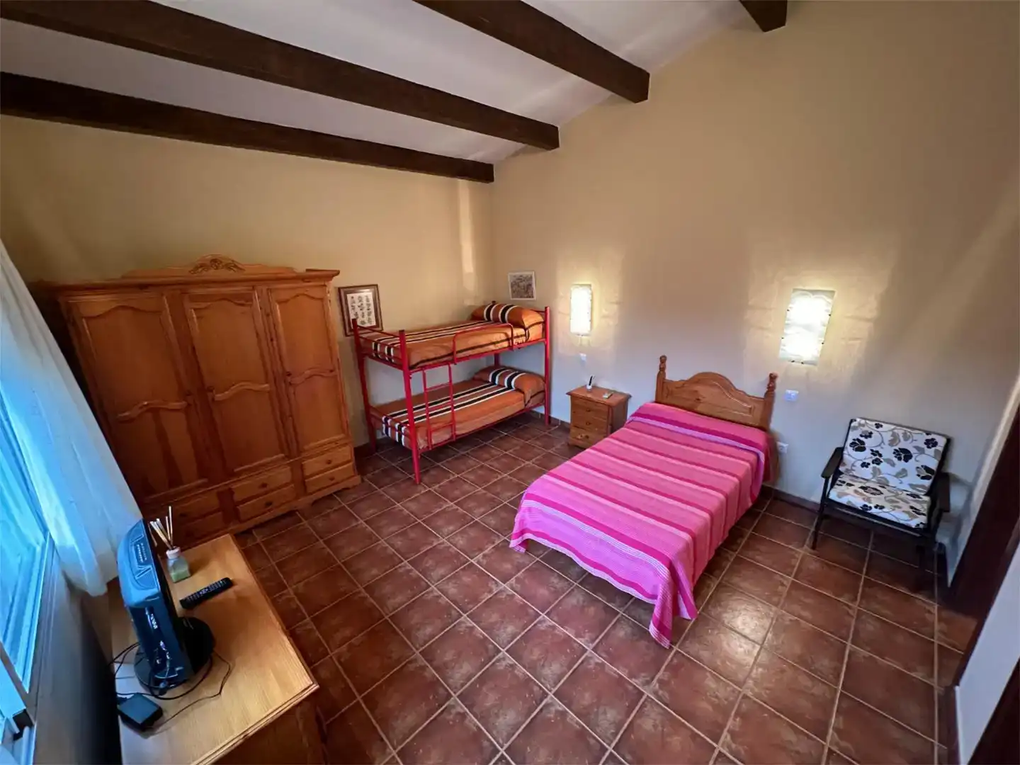 Schlafzimmer von Wohnung zur Miete in Valverde de Leganés mit Klimaanlage, Privatgarten und Schwimmbad
