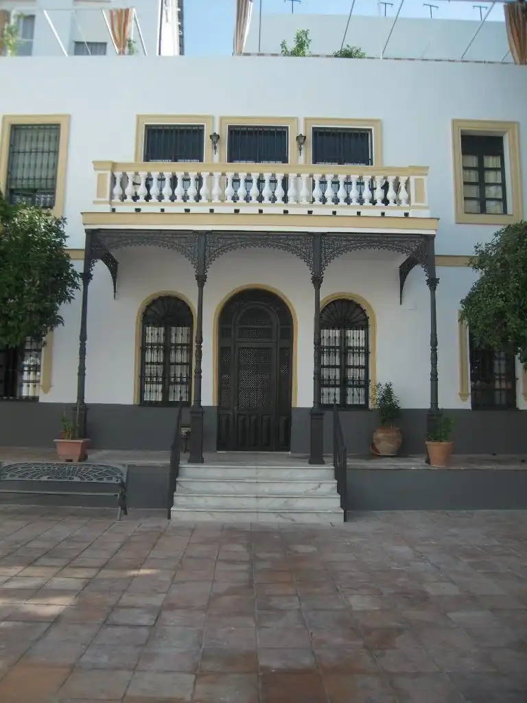 Piso en venta en Sevilla con Balcón y Jacuzzi
