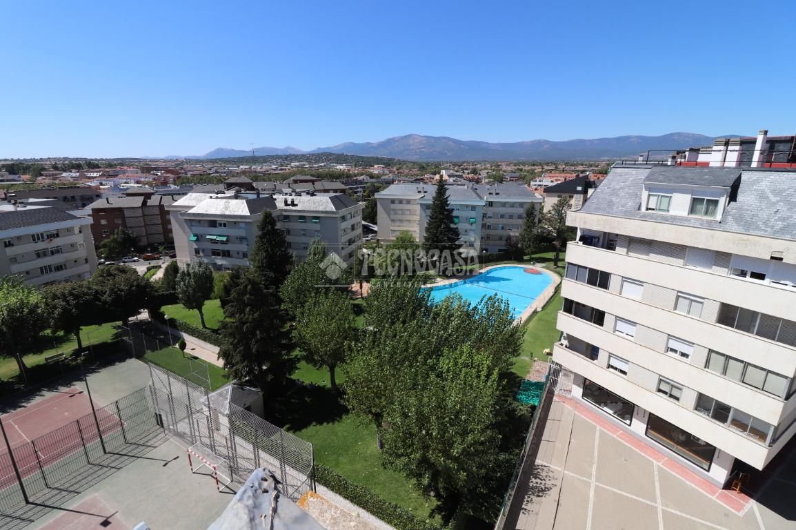 Swimming pool of Flat for sale in Collado Villalba  with Heating, Parquet flooring and Storage room