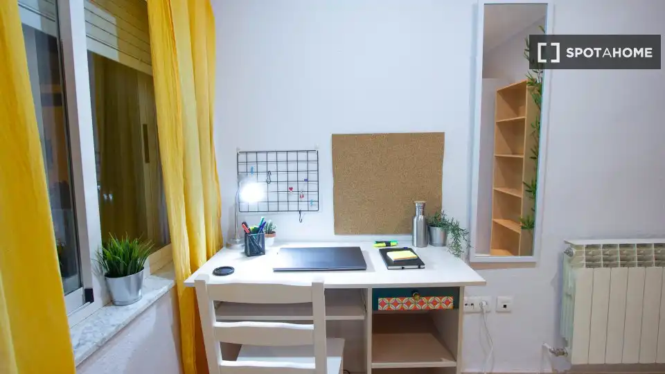 Room in Vidal