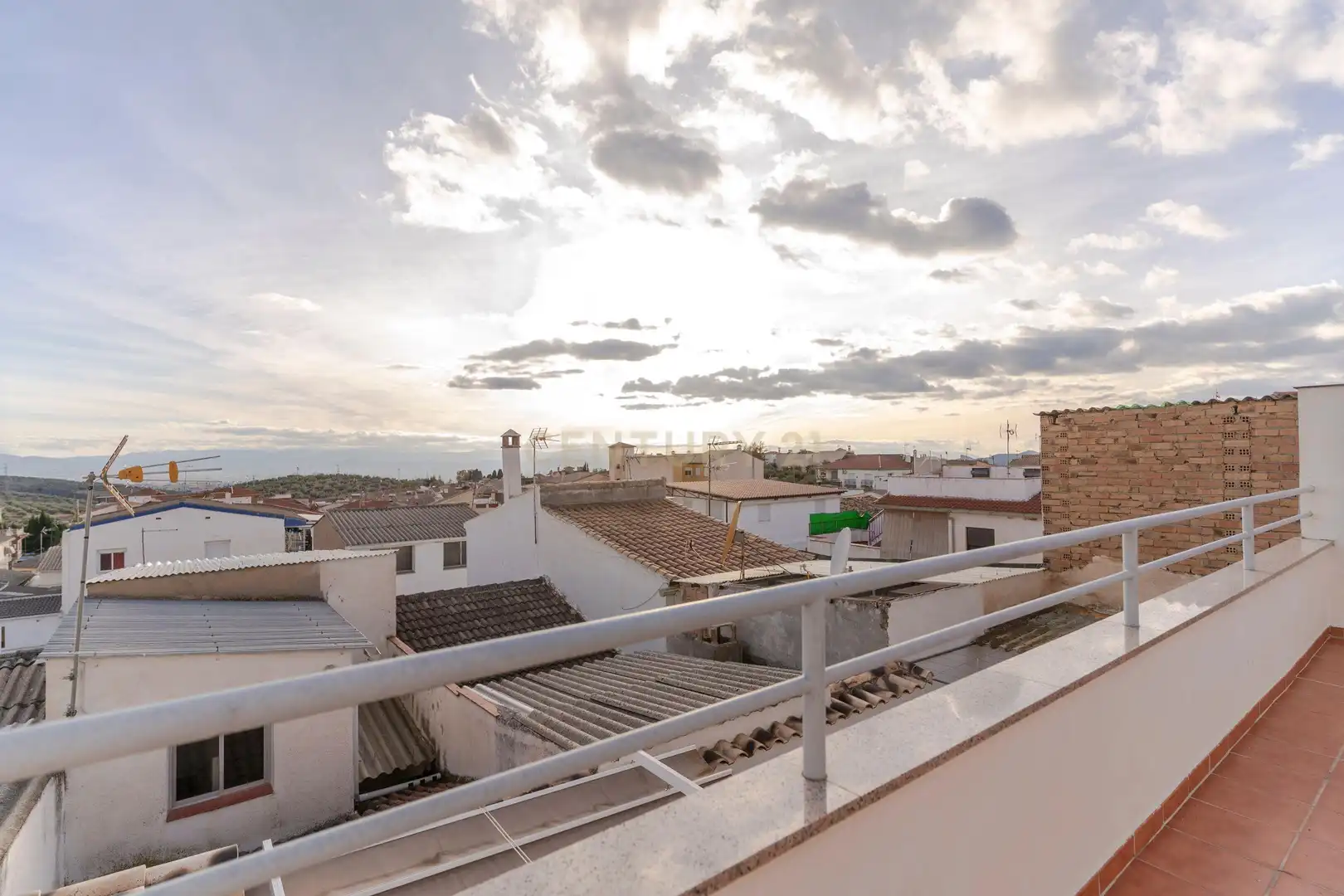 Vista exterior de Casa o chalet en venta en Güevéjar