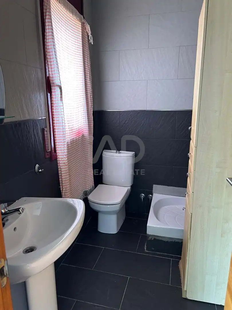 Badezimmer von Wohnung zum Verkauf in Bonastre mit Heizung und Terrasse