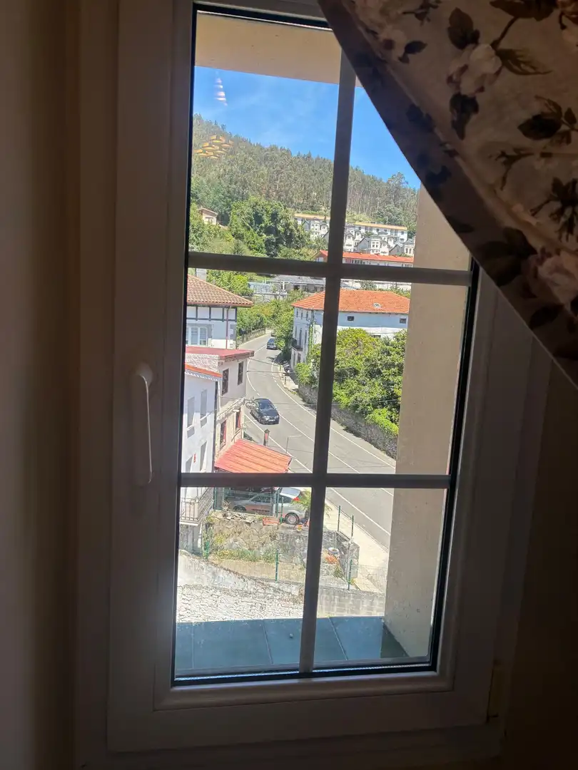 Vista exterior de Àtic de lloguer en Castro-Urdiales