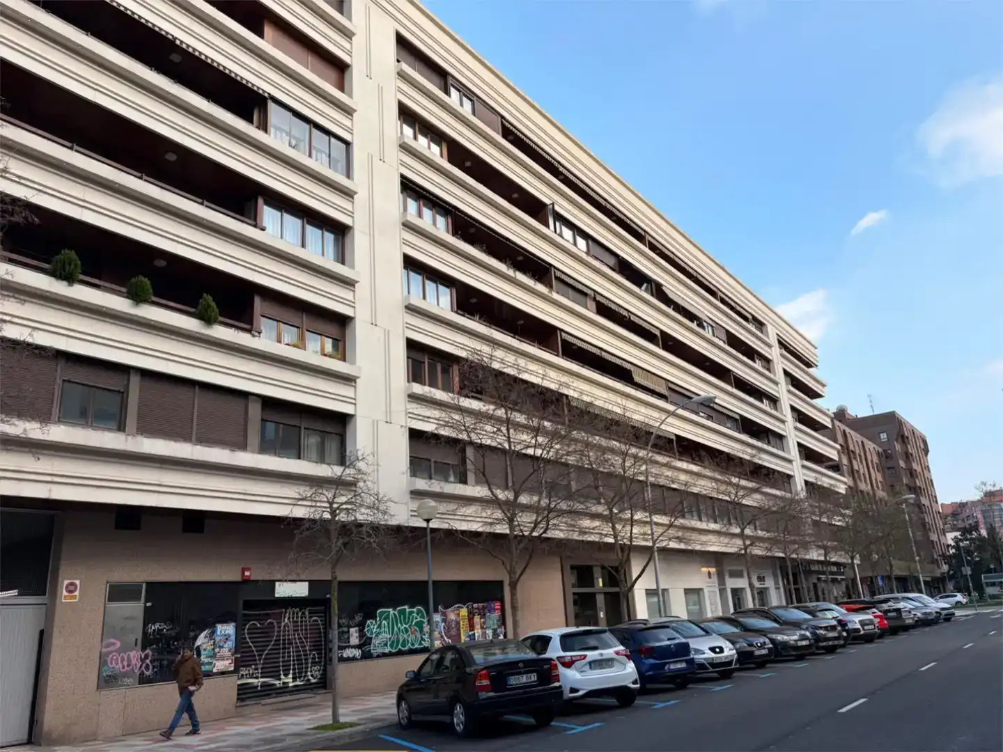 Vista exterior de Piso en venta en San Juan