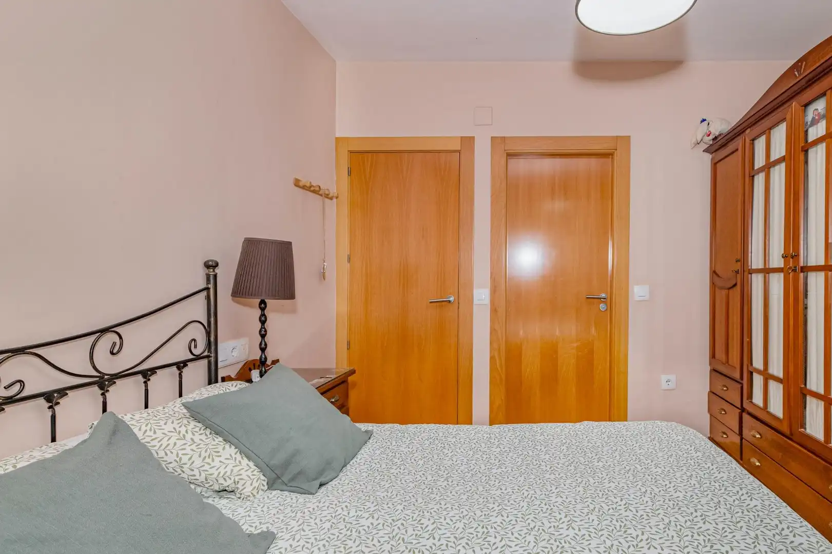 Dormitori de Casa adosada en venda en Alhendín amb Terrassa, Traster i Balcó