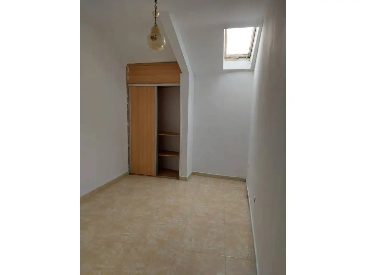 Dormitori de Apartament en venda en Casarrubios del Monte amb Calefacció
