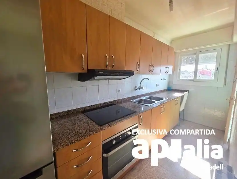 Penthouse with terrace for sale in Poble, imagen 3