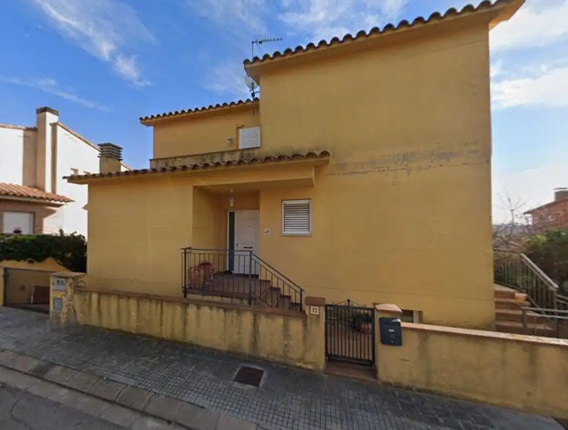 Adossat en venda a Carrer RAMON MUNTANER 17, imagen 2