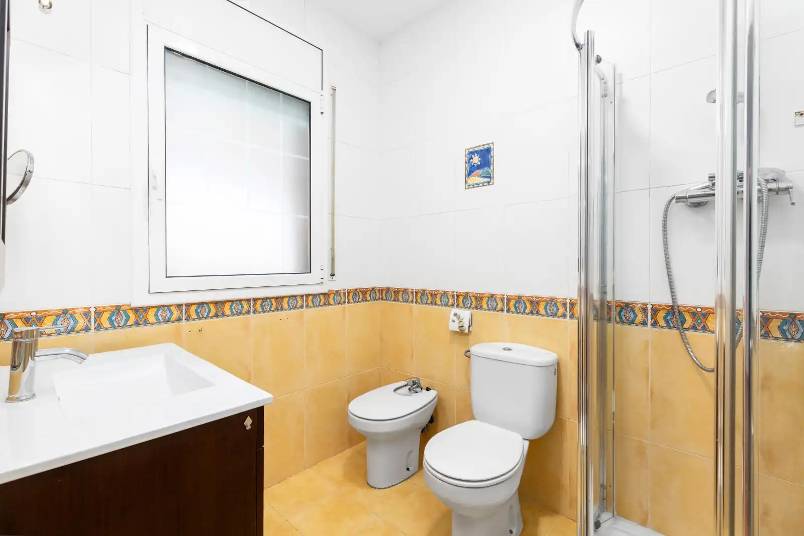 Bany de Casa o xalet en venda en Lliçà d'Amunt amb Aire condicionat, Calefacció i Jardí privat
