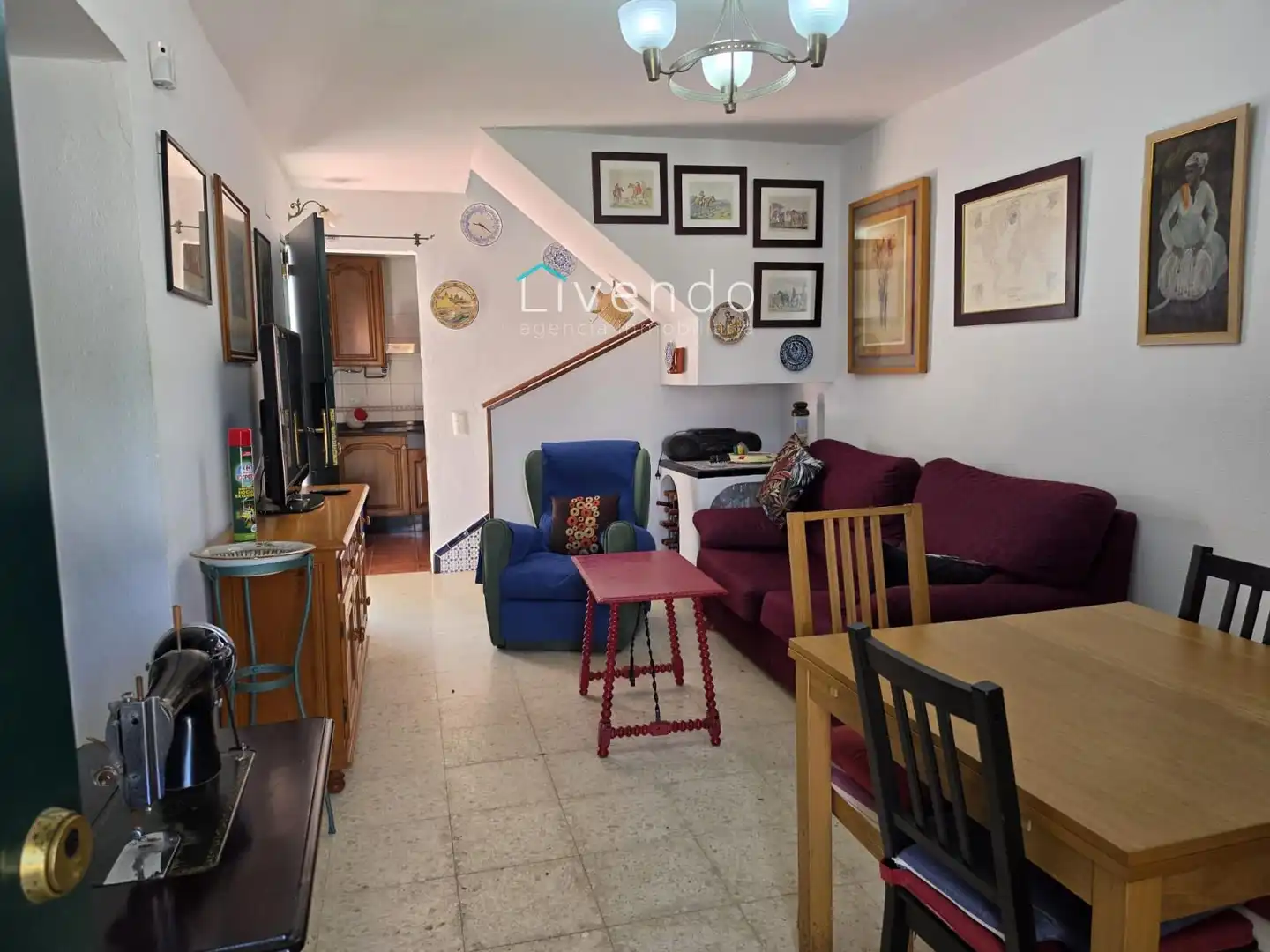 Sala d'estar de Casa o xalet en venda en Chiclana de la Frontera amb Jardí privat, Piscina i Piscina comunitària