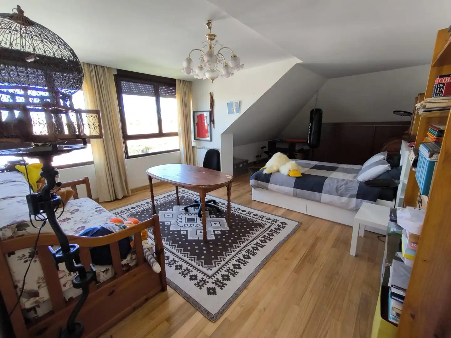 Habitación de Casa o chalet en venta en Villaturiel con Calefacción, Jardín privado y Parquet