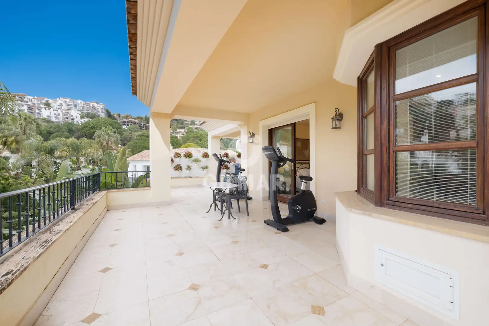Terraza de Casa o chalet en venta en Benahavís con Calefacción, Jardín privado y Piscina