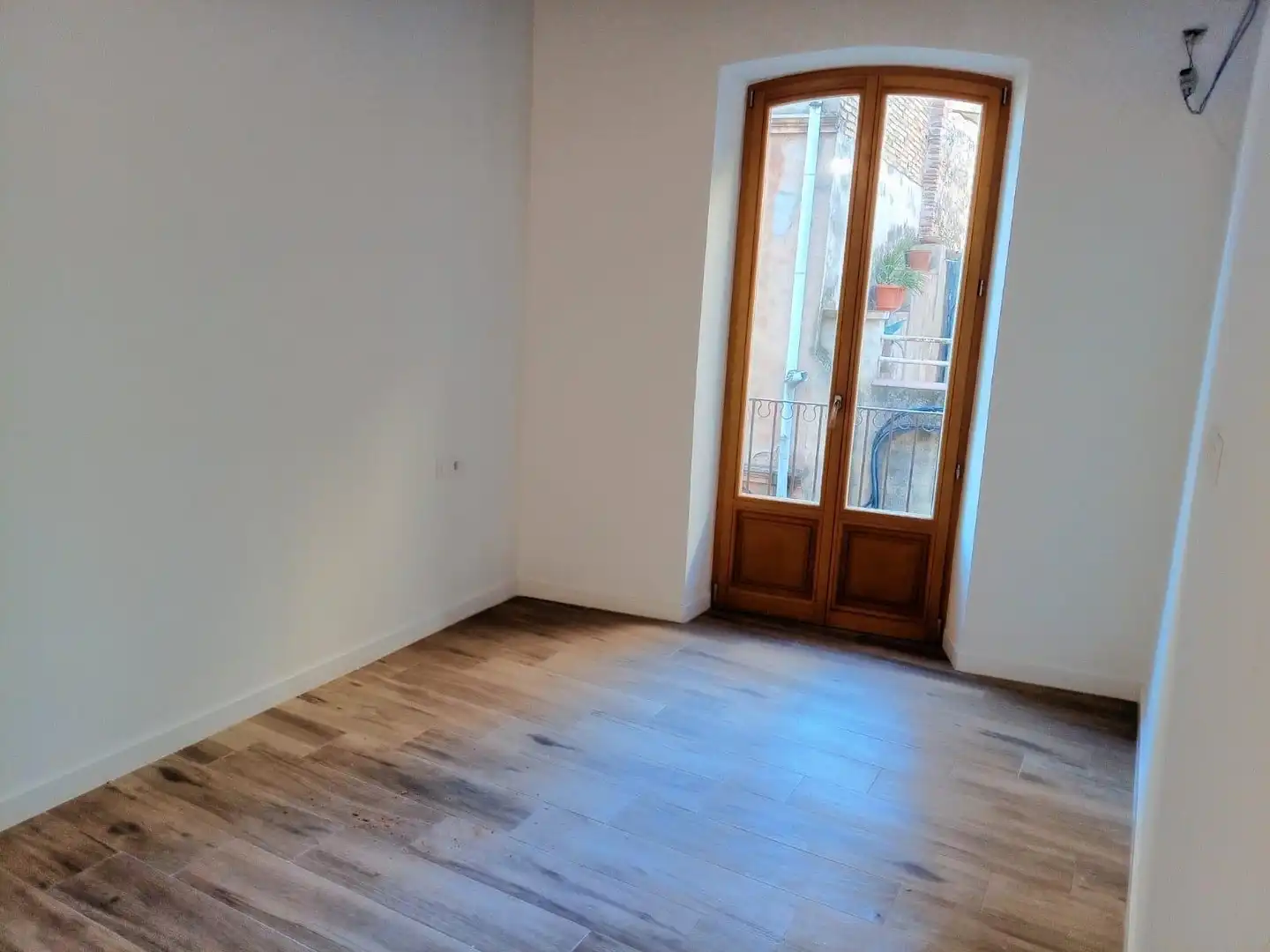 Dormitori de Pis en venda en Vilafranca del Penedès amb Parquet, Terrassa i Balcó