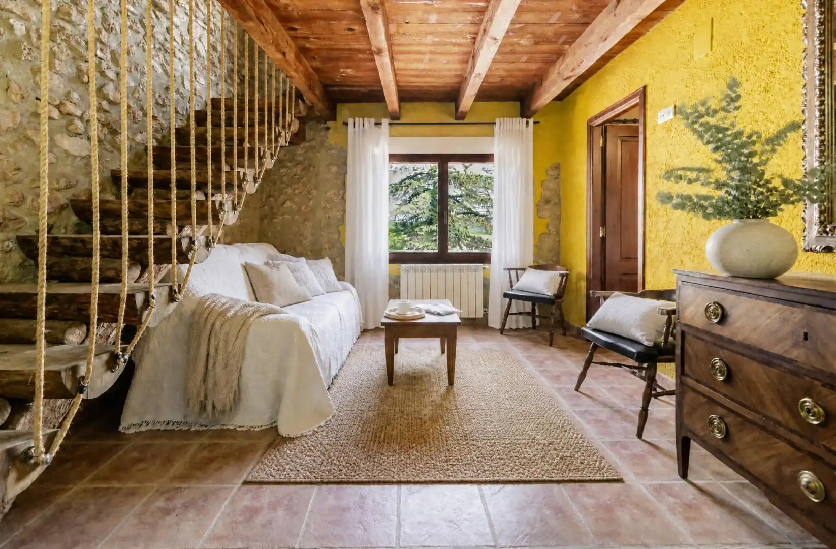 Sala de estar de Casa o chalet en venta en Bocairent con Calefacción, Jardín privado y Terraza