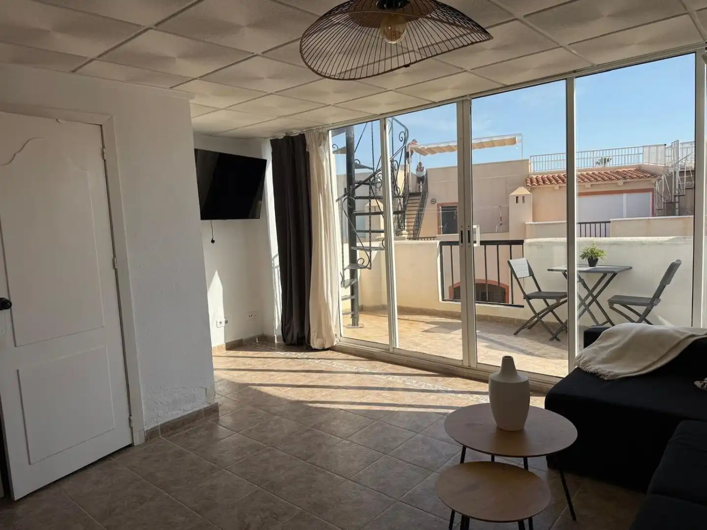 Dormitori de Casa adosada en venda en Torrevieja amb Aire condicionat, Terrassa i Traster