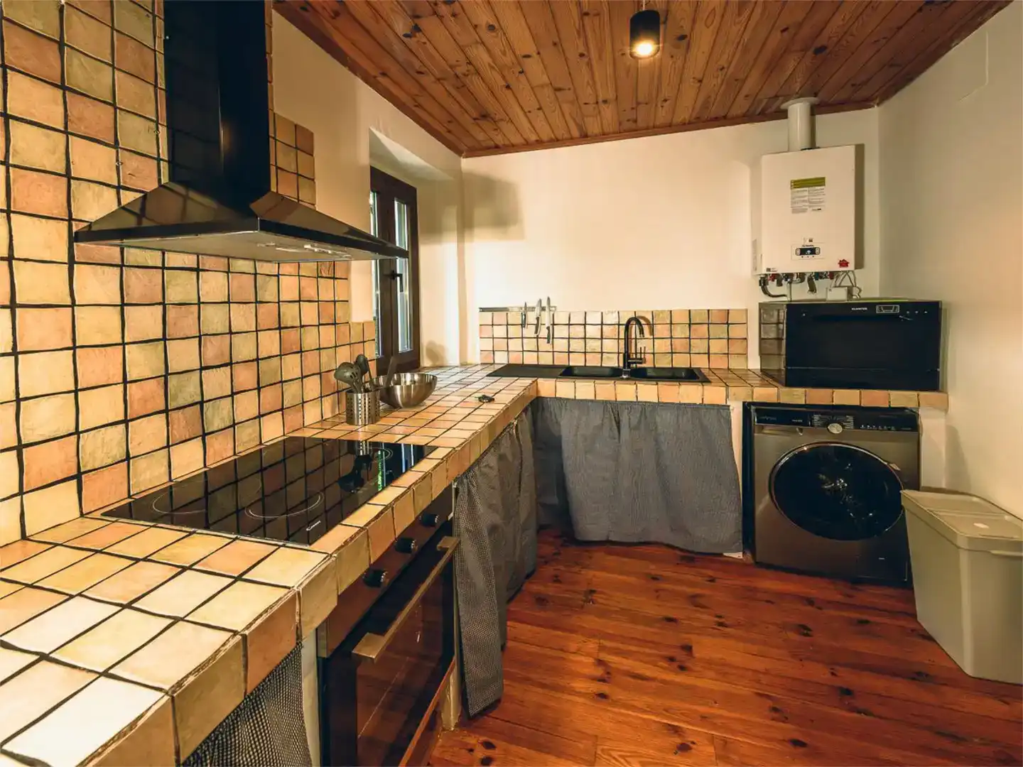 Kitchen of Flat for sale in Canfranc, Huesca