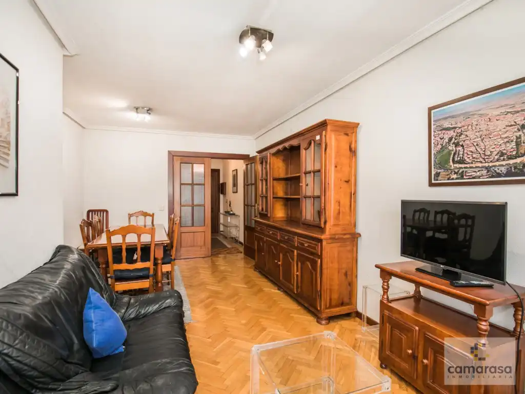 Wohnzimmer von Wohnung zur Miete in Ávila mit Heizung und Möbliert