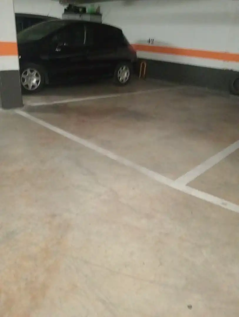 Aparcament de Garatge de lloguer en La Estación 
