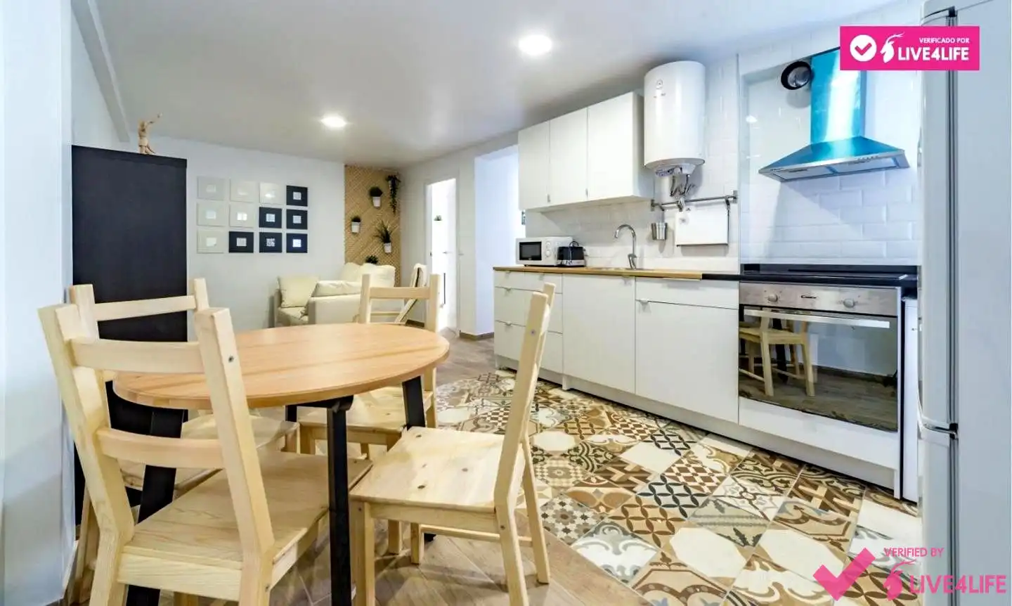 Kitchen of Flat for rent in Valencia  with Furnished