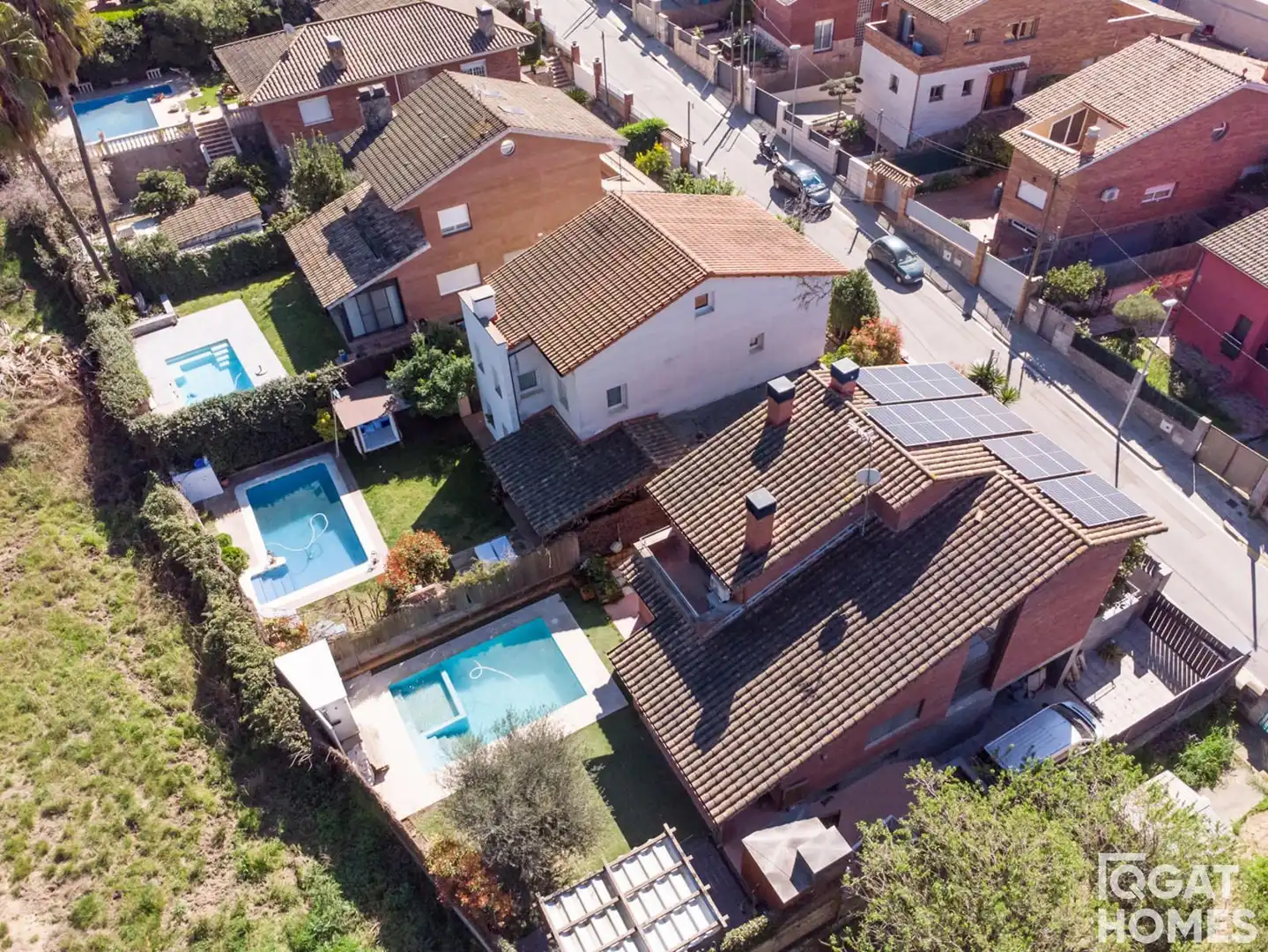 Vista exterior de Casa o xalet en venda en Rubí amb Calefacció, Terrassa i Traster