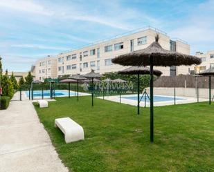 Exterior view of Flat for sale in Las Rozas de Madrid  with Air Conditioner, Heating and Terrace