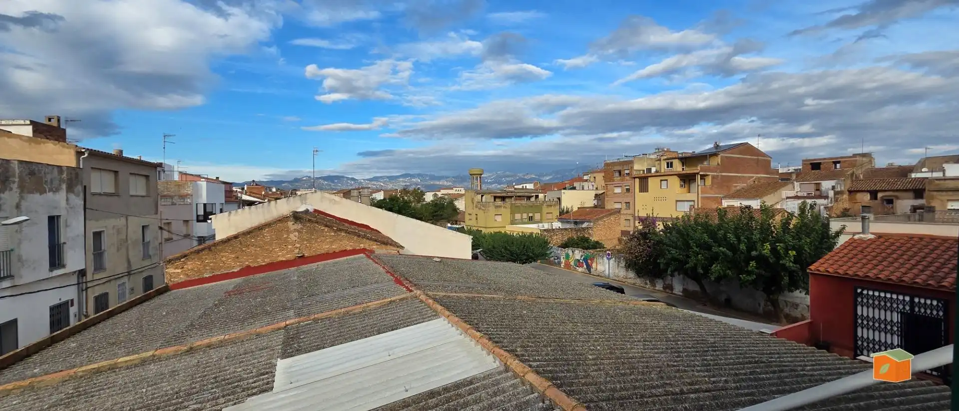 Vista exterior de Casa o chalet en venta en Santa Bàrbara con Terraza y Balcón