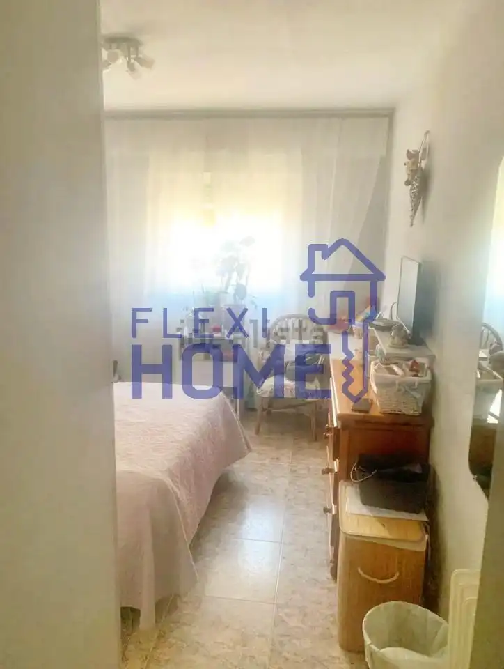 Piso en venta en CALLE TURINA, Chorrillo