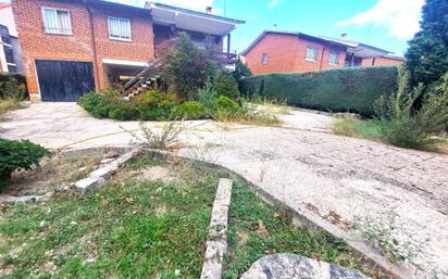 Casa o xalet en venda en Colmenar Viejo amb Jardí privat i Terrassa