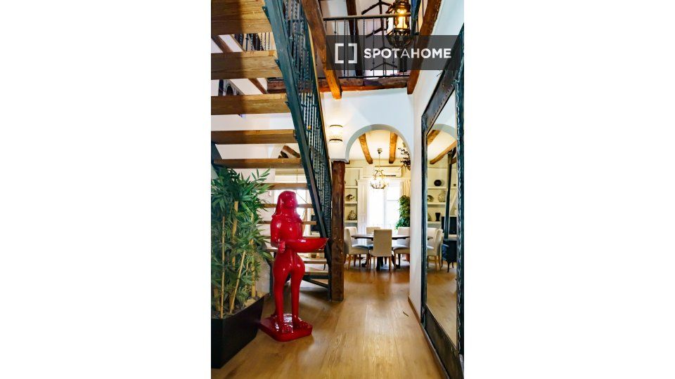 Piso de alquiler en  Madrid Capital con Aire acondicionado, Calefacción y Amueblado