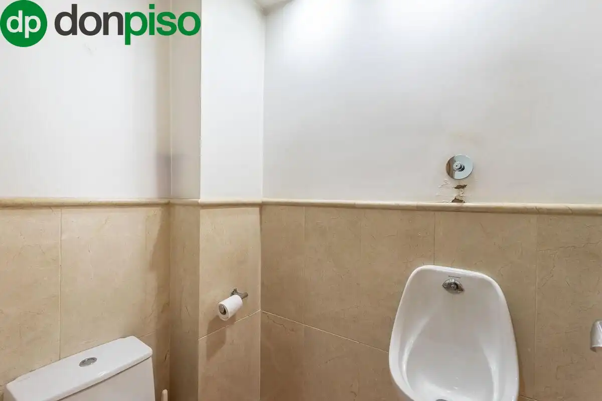 Local comercial en venda a Plaza de Carretas, imagen 22