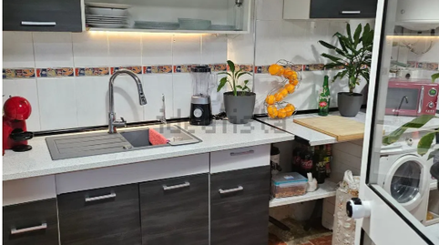 Foto 2 de Piso en venta en Carrer del Picaio, Barrio de Benicalap, Valencia