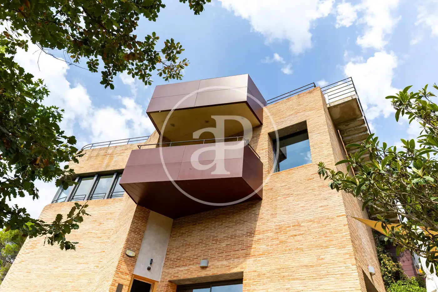 Exterior view of Houses for sale in Sant Cugat del Vallès  with Air Conditioner, Heating and Private garden