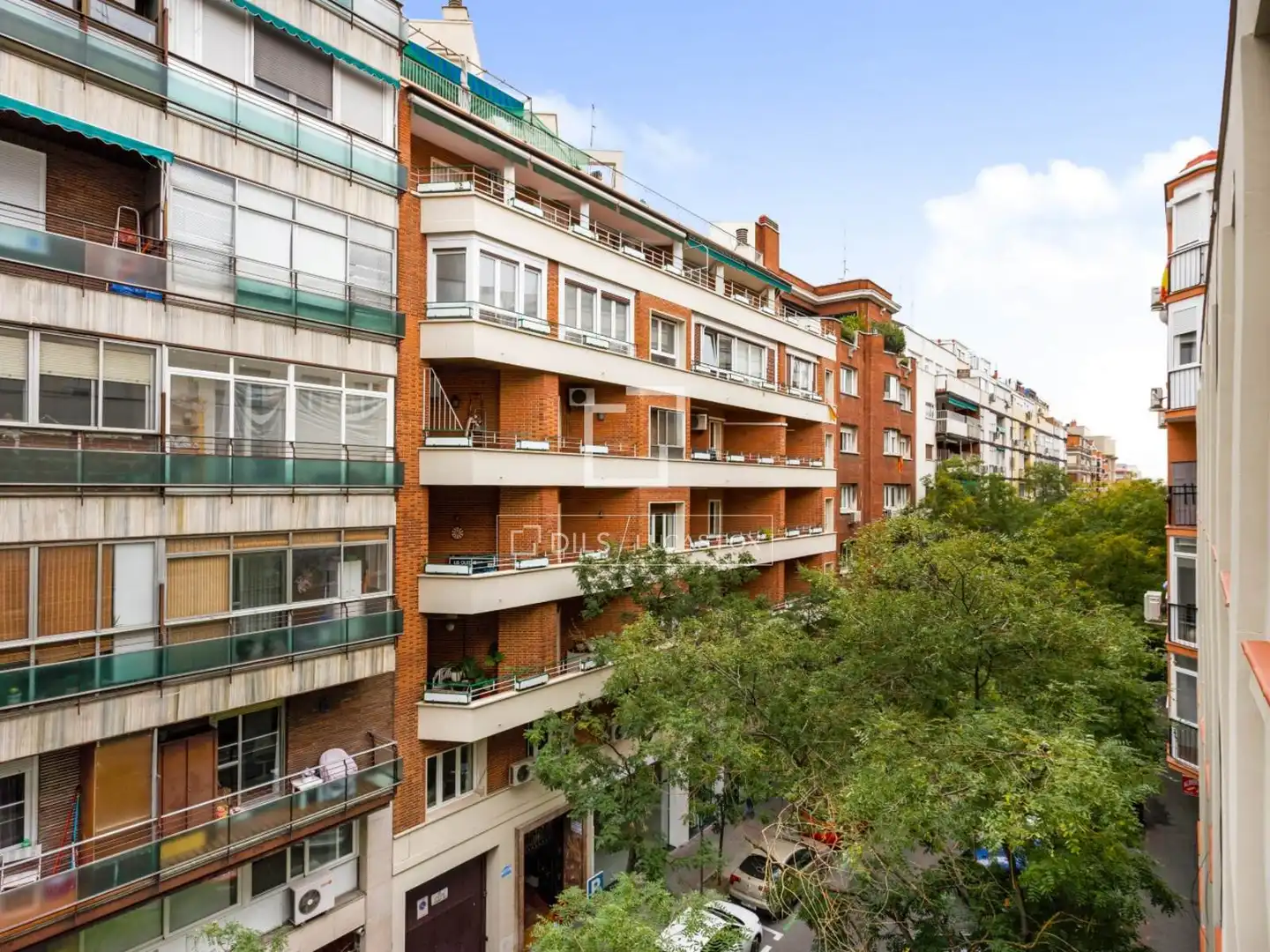 Exterior view of Flat for rent in Madrid  with Air Conditioner, Heating and Furnished