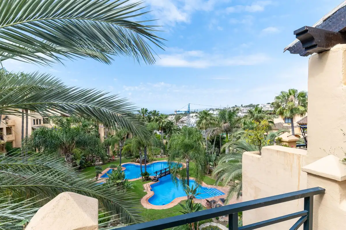 Piso con piscina en venta en Estepona - Estepona,Atalaya,Calle Nueva Atalaya, imagen 14