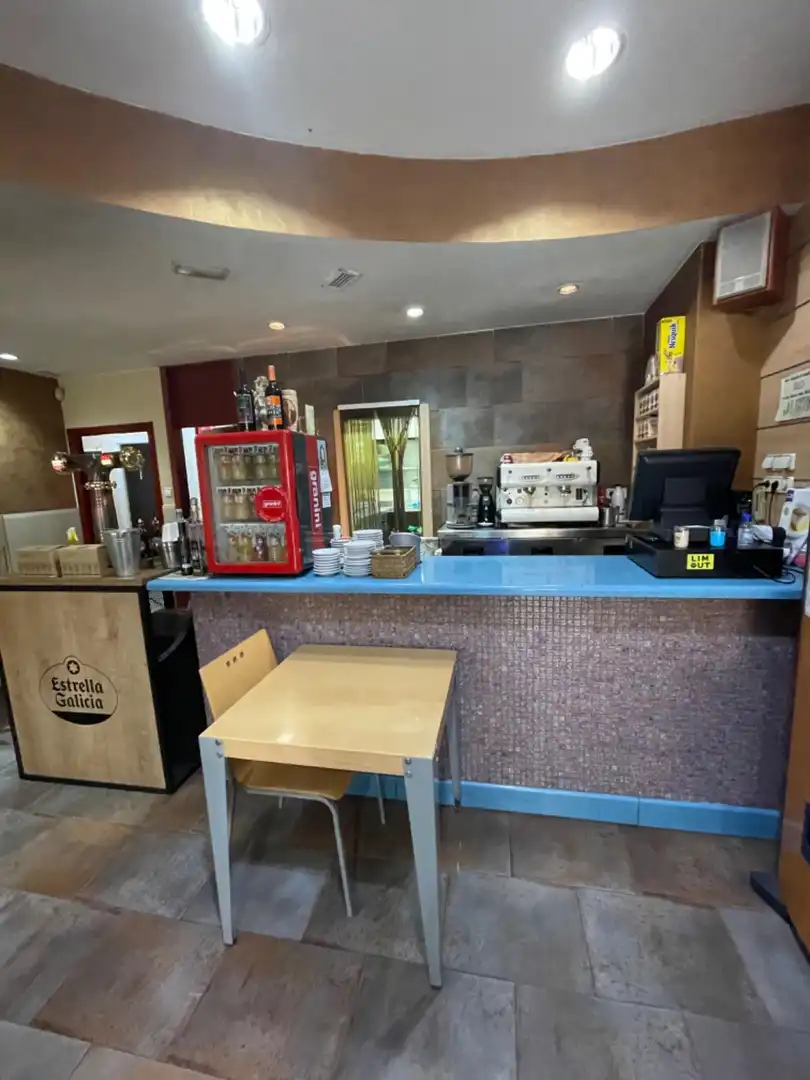 Locale commerciale in cessione a Benaguasil, imagen 4