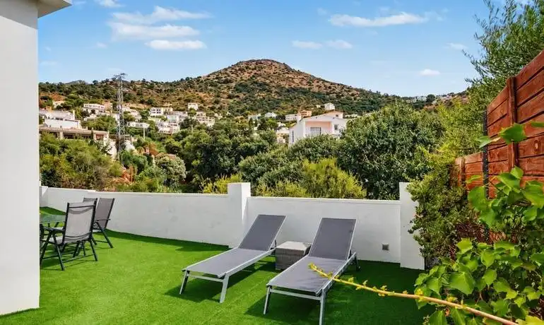 House with pool for sale in Carrer DE CORDOVA 25, imagen 6