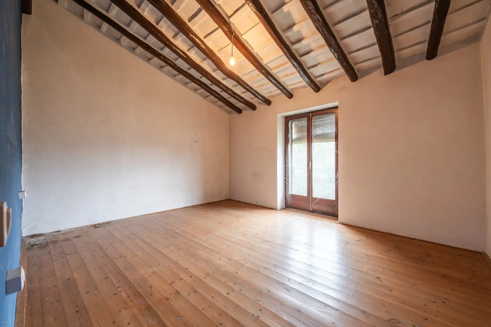 Country house zum Verkauf in Beuda