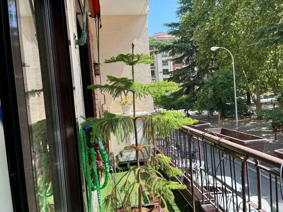 Terrassa de Pis en venda en  Pamplona / Iruña amb Aire condicionat, Calefacció i Balcó