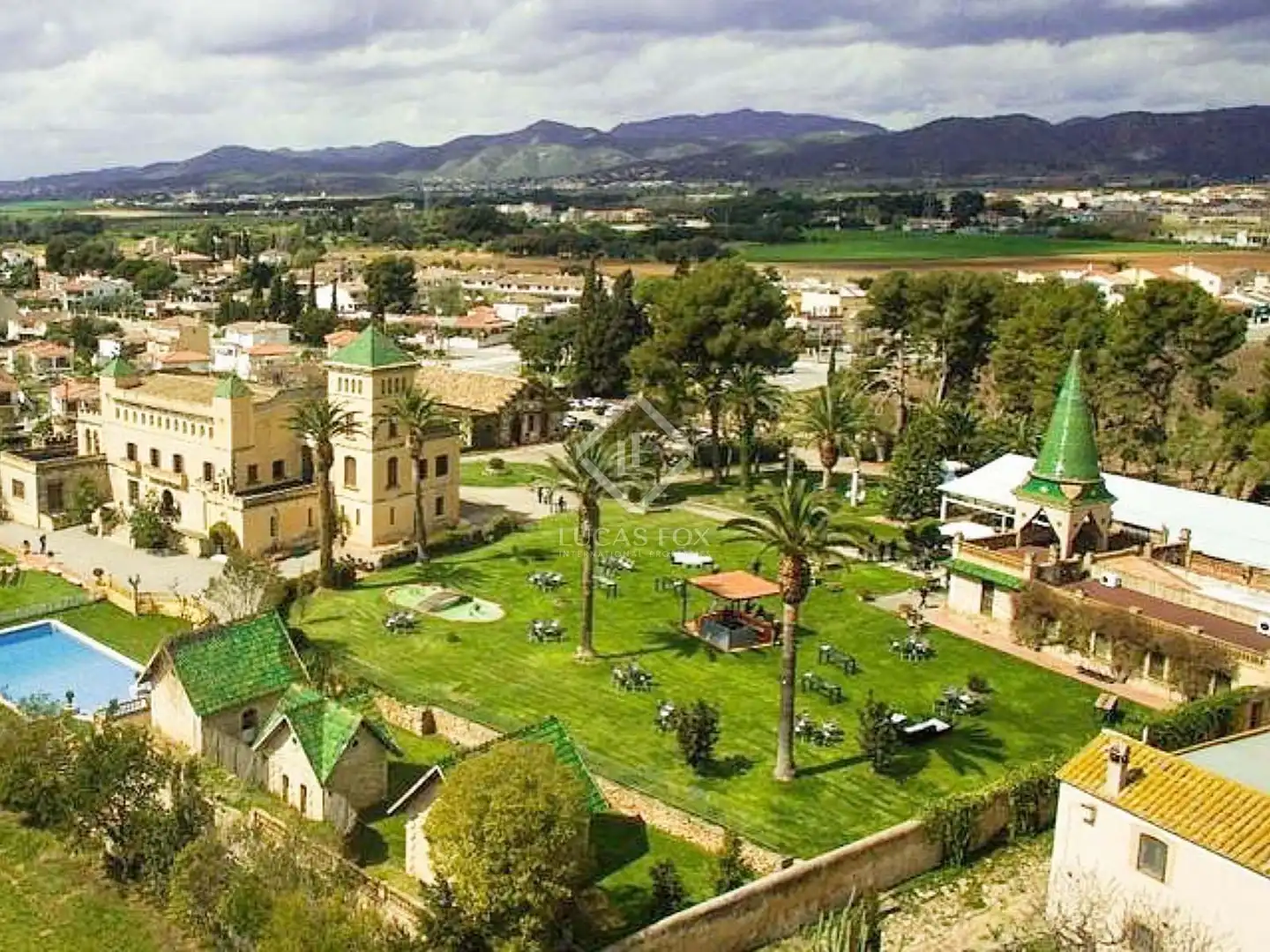 Jardín de Finca rústica en venta en Banyeres del Penedès con Jardín privado, Terraza y Piscina