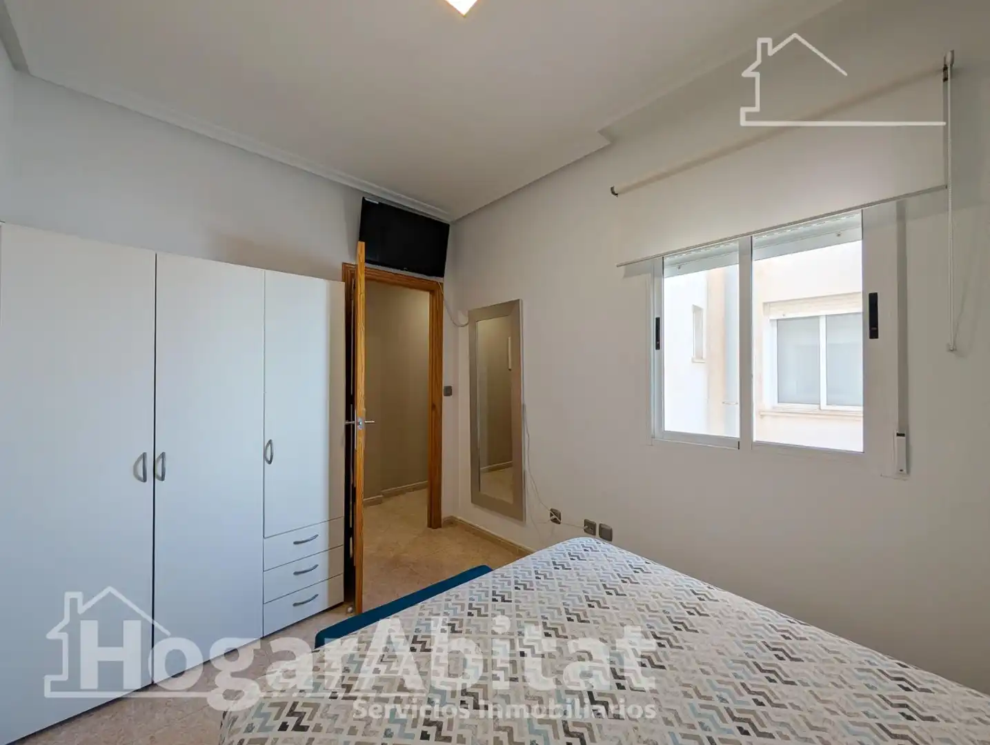 Habitación de Piso en venta en Santa Pola con Aire acondicionado, Calefacción y Amueblado