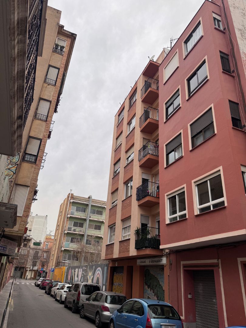 Exterior view of Flat for sale in Castellón de la Plana / Castelló de la Plana  with Parquet flooring, Furnished and Oven